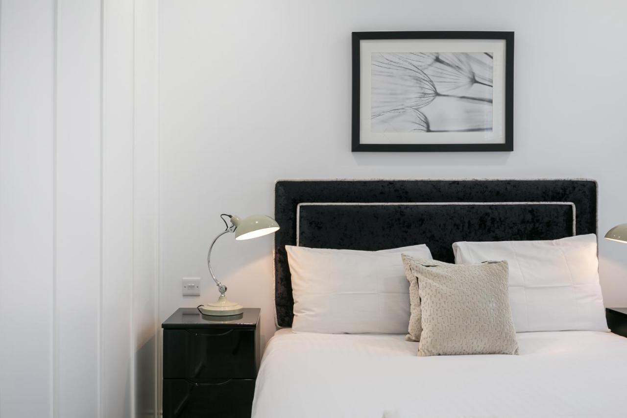 Urban Chic - Shaftesbury Appartement Londen Buitenkant foto