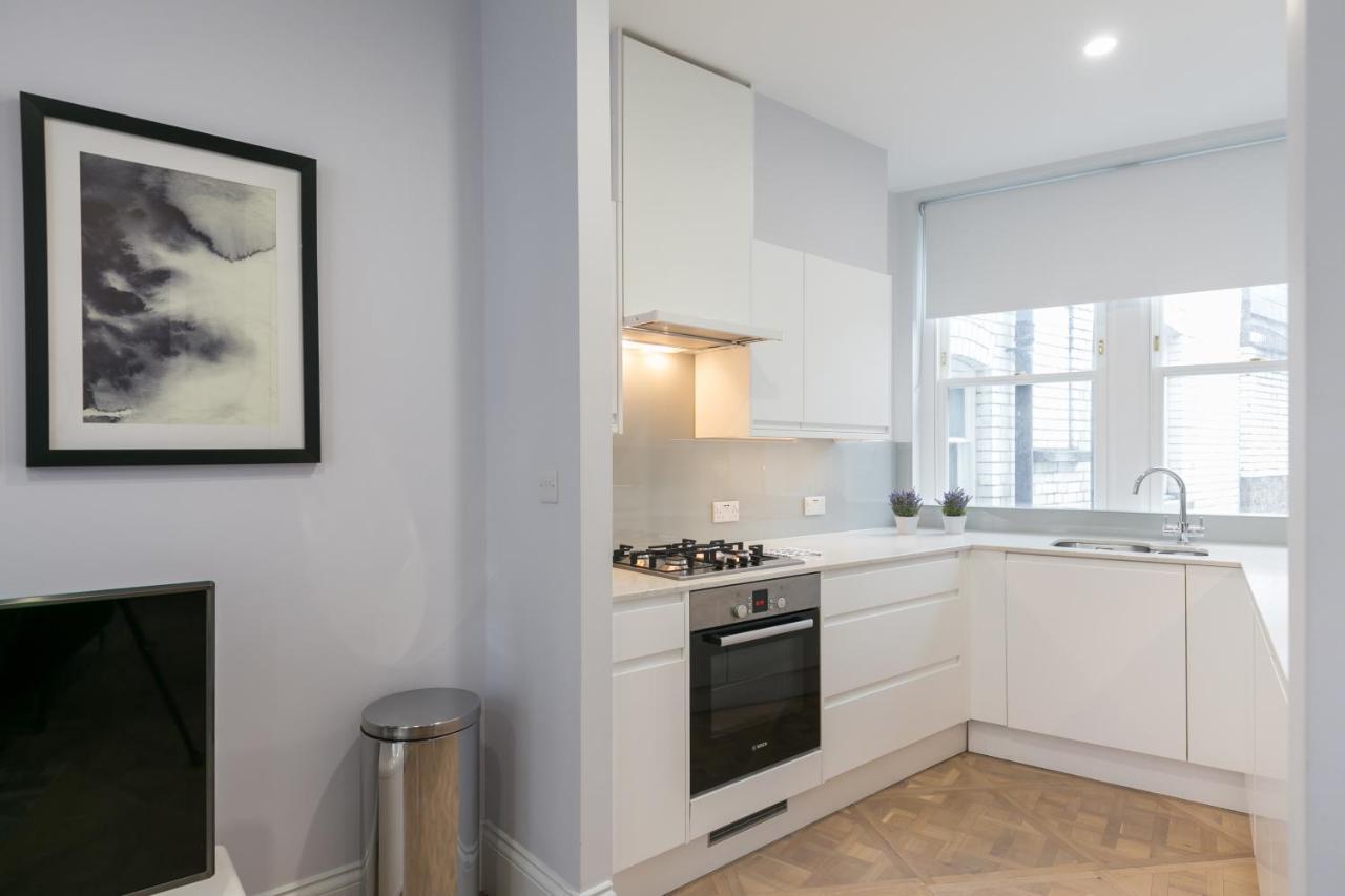 Urban Chic - Shaftesbury Appartement Londen Buitenkant foto