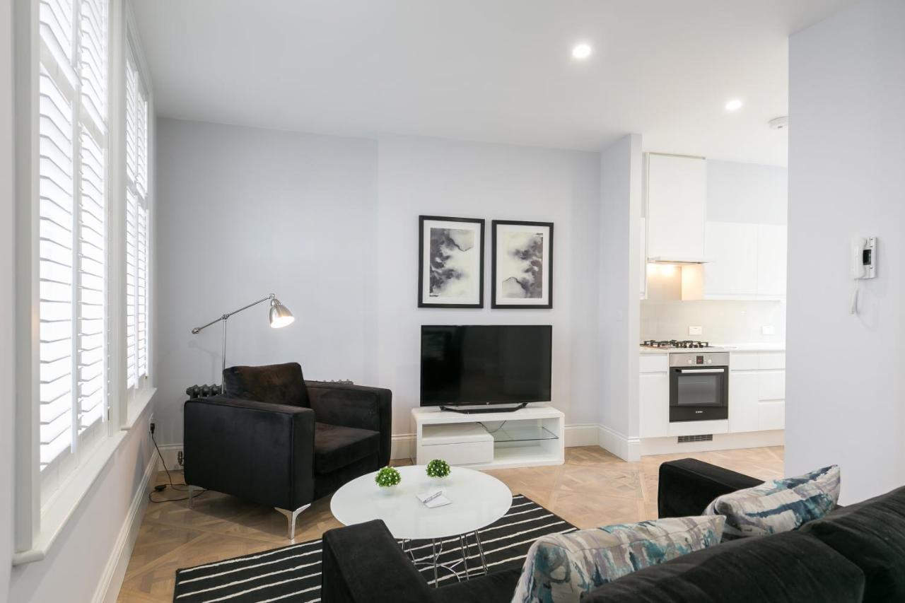 Urban Chic - Shaftesbury Appartement Londen Buitenkant foto