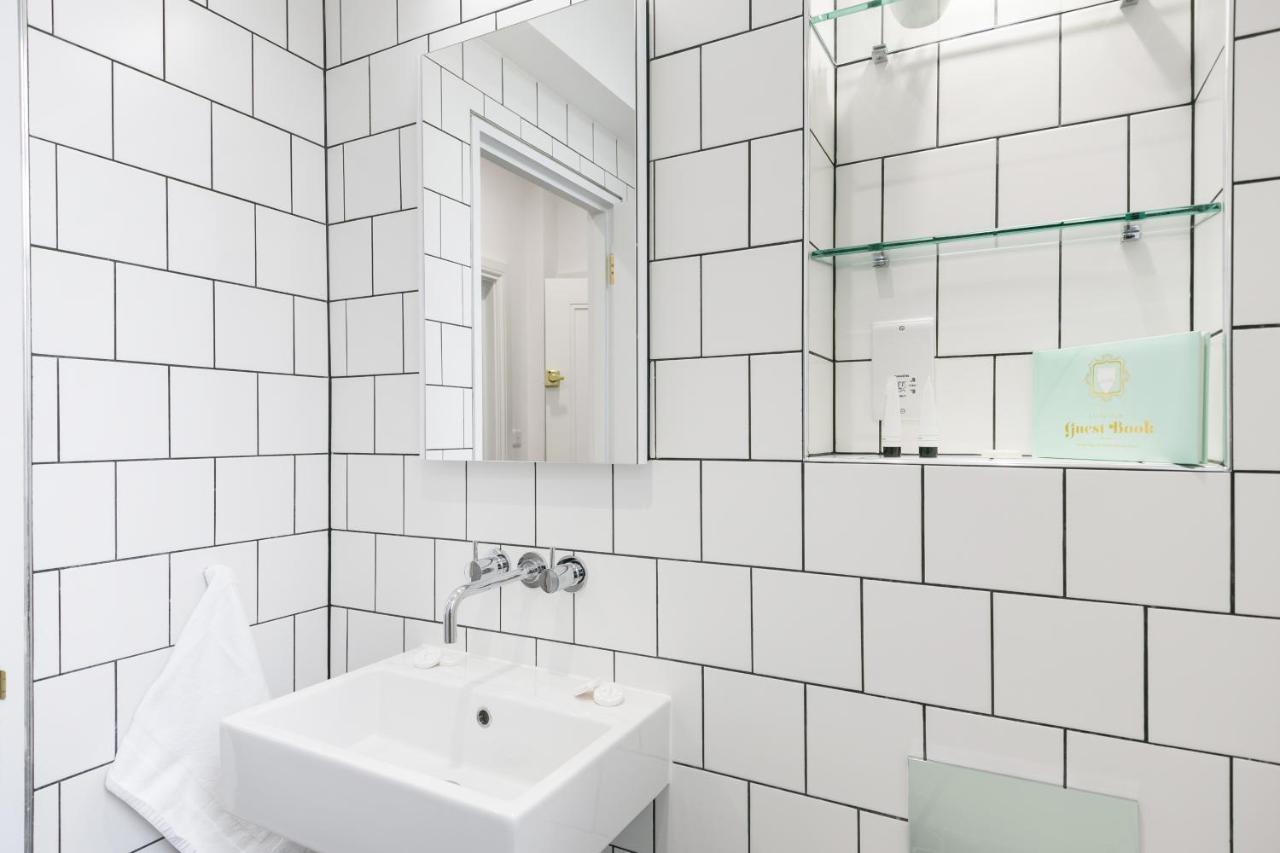 Urban Chic - Shaftesbury Appartement Londen Buitenkant foto