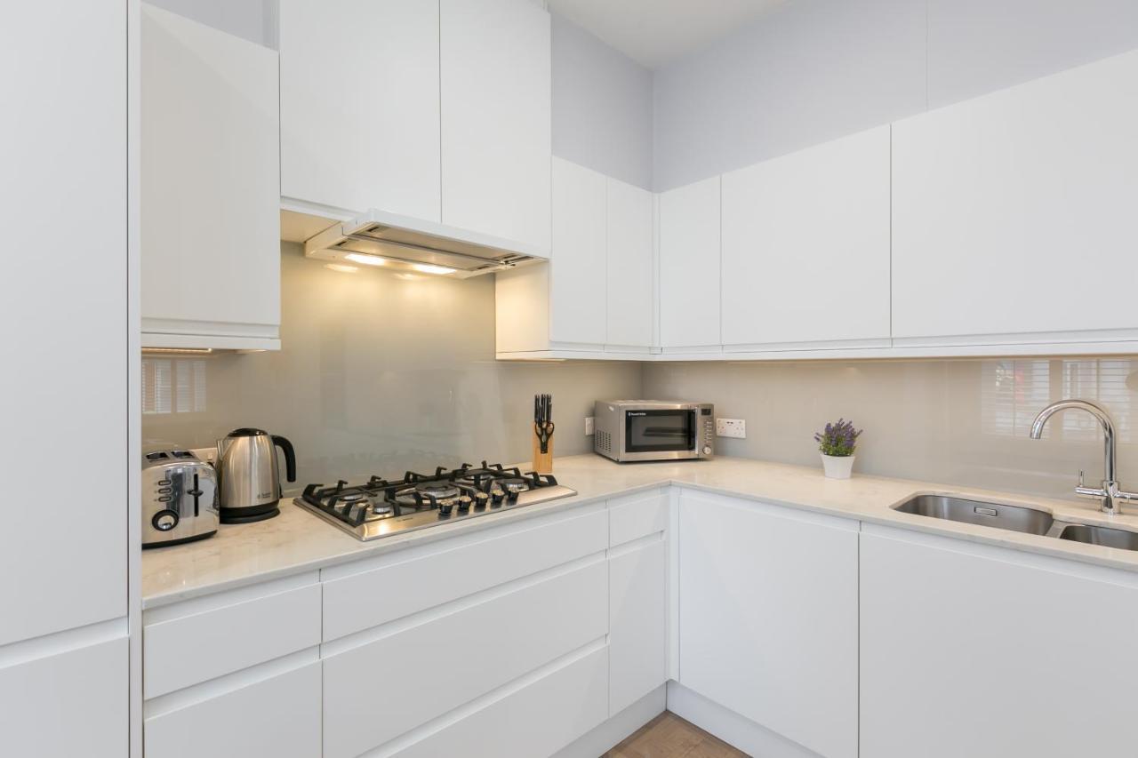 Urban Chic - Shaftesbury Appartement Londen Buitenkant foto