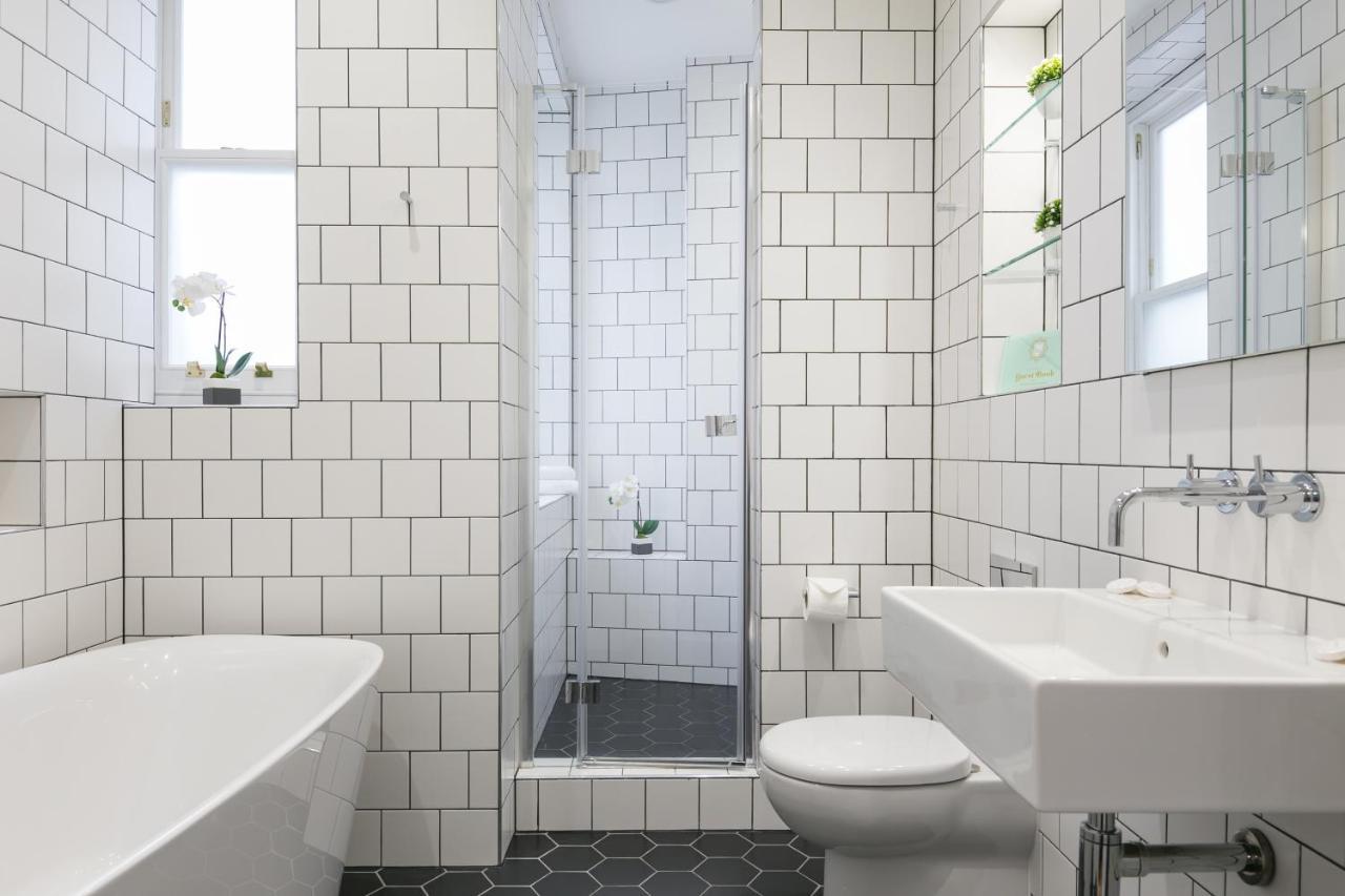 Urban Chic - Shaftesbury Appartement Londen Buitenkant foto